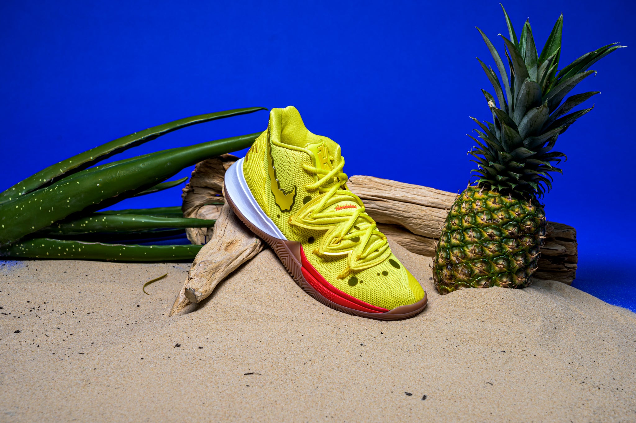 Kyrie 5 Spongebob Pinapple House? DROPS AU